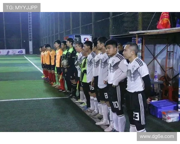 世界赛激情再燃各大战队鏖战绿茵赛场谁能问鼎年度最强荣耀