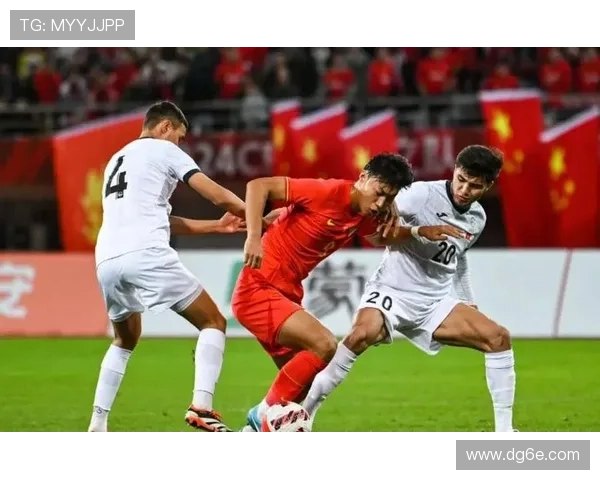 国足鏖战九十分钟绝平劲旅展现拼搏精神燃爆全场激情