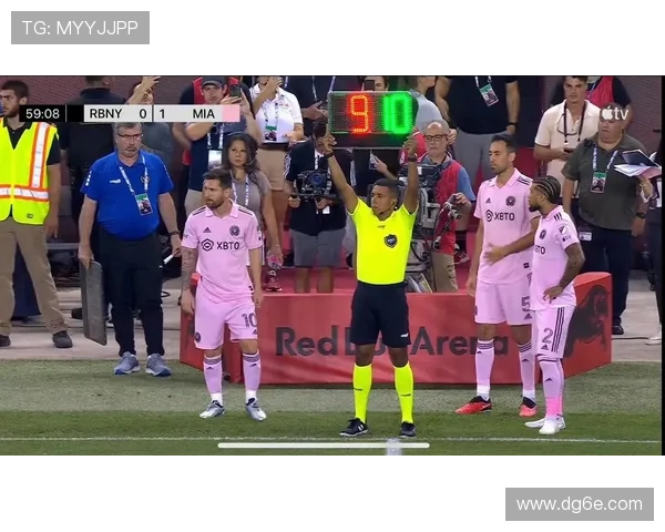 梅西复出助力迈阿密国际迎战纽约红牛，关键时刻演绎个人精彩进球