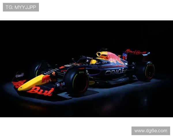 F1赛季最新动态：梅赛德斯车队迎接挑战 红牛持续领跑争锋