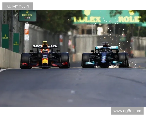 F1赛季激战正酣，红牛车队力压梅赛德斯，赛道表现引领风潮