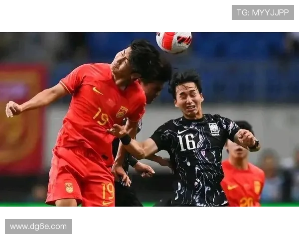 中国足球队备战亚洲杯，主帅透露战术调整与球员选拔新动向